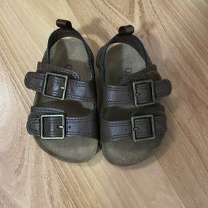 Toddler sandals size 4